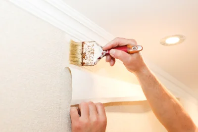 Pose de papier peint à Novy-Chevrières — revêtements muraux et toiles de verre